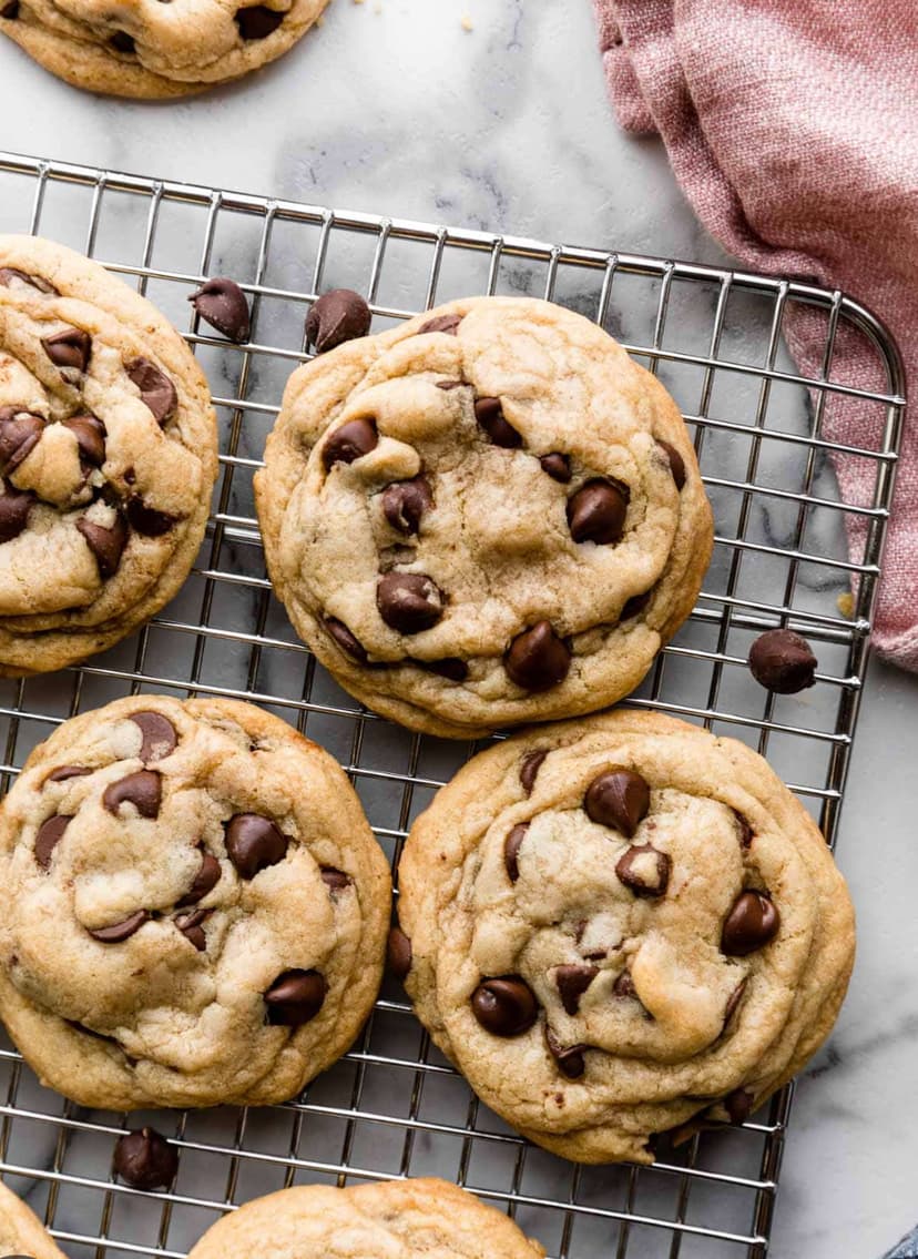 Stall media for Bons Appetit