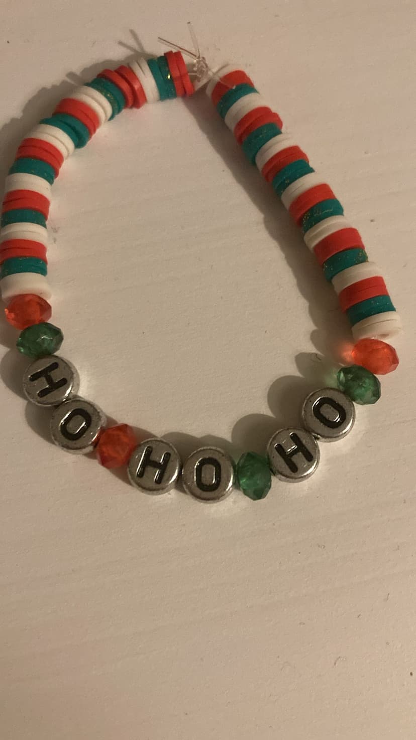 Stall media for Twine And Treats